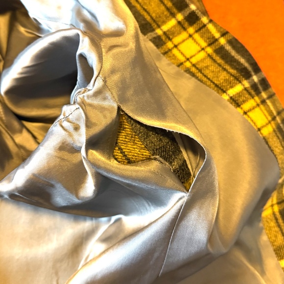 Vintage Daniel Hechter yellow and charcoal plaid blazer made in Hungary VGUC - Picture 10 of 12